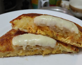 Foto del paso 8 de la receta: Arepa de yuca y mazorca rellenas de pollo y queso🫓🌽🥯!!!