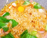 Gambar langkah 3 resipi 👩🍳Maggi Kari Tumis For One.