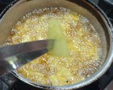 Foto del paso 3 de la receta: Tortilla de papa (con cebolla)
