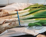 Foto del paso 1 de la receta: Quiche de Calçots y Botifarra con salsa Romesco