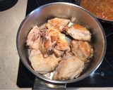 Foto del paso 1 de la receta: Pollo con papas compuestas