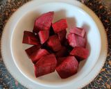 A picture of step 2 of Beetroot Paratha.