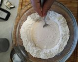 Foto del passaggio 2 della ricetta Treccia di focaccia natalizia 🎄🥯