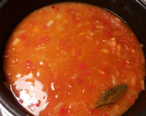 Foto del paso 12 de la receta: Ventrescas de bonito, en salsa de cebollas rojas tomates verdes