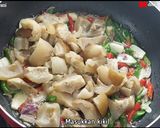 Foto langkah ke 2 dari resep Tumis kikil pedas.
