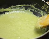 A picture of step 3 of Greenchillie ka halwa.