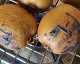 পোড়া কিউই চাটনি (Burnt Kiwi Chutney recipe in Bengali) রেসিপি ধাপ - 1 ছবি