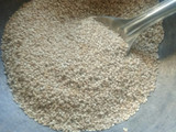 તલ ચીક્કી (Til Chikki Recipe In Gujarati)
