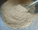 તલ ચીક્કી (Til Chikki Recipe In Gujarati) રેસીપી સ્ટેપ1ફોટો