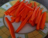 A picture of step 1 of Sweet Candid Carrots.