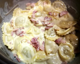 Foto del paso 7 de la receta: Girasoles pasta con relleno de gorgonzola y nueces con salsa