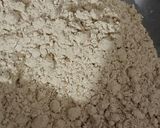 A picture of step 4 of Soybean flour laddu.