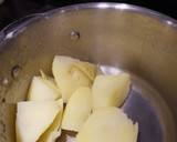 Foto del paso 1 de la receta: Ensalada de bonito con mango, atún y sésamo