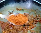 A picture of step 6 of South Indian spicy prawn gravy.