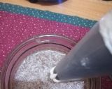 A picture of step 3 of Cookies and cream milk Shake.