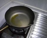 A picture of step 5 of Garlic Sautéed Spaghetti.