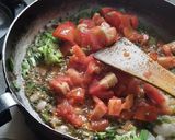 A picture of step 7 of Shezwan sauce spicy macaroni.