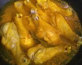 Foto langkah ke 4 dari resep Ayam Goreng Kremes.