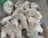 Foto langkah ke 1 dari resep Tumis udang.