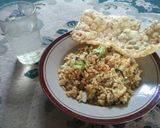 Foto langkah ke 6 dari resep Nasi goreng daging sayur.