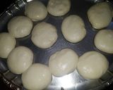 صورة لخطوة 3 من وصفة مسمن مثلثات المعسل🍯🍯 بالفرينة