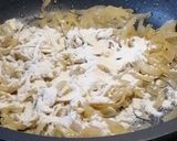 Foto del paso 7 de la receta: Filetes rusos en salsa de cebolla