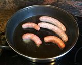 Foto del paso 2 de la receta: Col fermentada con butifarra y chorizo al horno