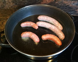 Foto del paso 2 de la receta: Col fermentada con butifarra y chorizo al horno