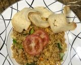 Foto langkah ke 5 dari resep Nasi Goreng Tuna Kaleng Pedas.