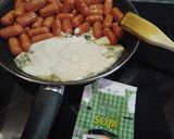 Foto del paso 8 de la receta: Mini salchichas de pollo al roquefort con calabacín y papas