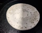 A picture of step 2 of Sponge dosa or set dosa.
