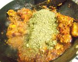 A picture of step 5 of Kasuri Mutton Masala.