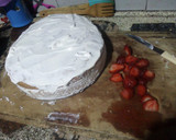 Foto del paso 5 de la receta: Torta de frutillas y crema🍓