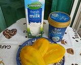 Foto langkah ke 1 dari resep Mango Lassi.