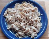 Teljeskiőrlésű szélesmetélt recept fázis 5 fotója