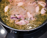 Foto del paso 5 de la receta: Arroz con chipirones y almejas