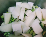 Foto del paso 2 de la receta: Crema de espárragos y calabacín