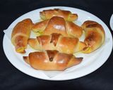 A picture of step 7 of Walnut Cottage Cheese Stuffing Croissant.