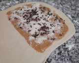 Foto del paso 9 de la receta: Rollitos de crema de anacardos con chocolate y pasas