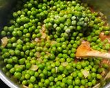 Borsópörkölt recept fázis 3 fotója