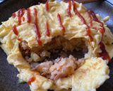 A picture of step 12 of Omurice (Japanese omelette rice).