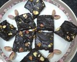 A picture of step 20 of Condensed Milk Chocolate Chip Fudge.