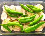 Foto del paso 4 de la receta: Costillas ibéricas adobadas asadas con guarnición