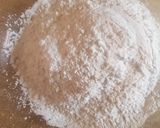A picture of step 1 of Breakfast panbakes.