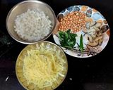A picture of step 2 of Falhari Sabudana Chiwda.