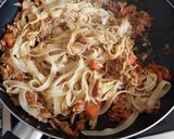 Foto del paso 7 de la receta: Pasta con ragú de pavo