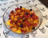 Une image de l'étape 7 de Salade de fruits du jardin.