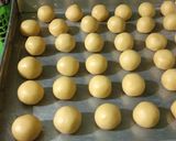 Foto langkah ke 3 dari resep Putri salju bola.