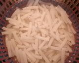 Hình bước làm 1 của món Nui gạo nấu nước hầm xương