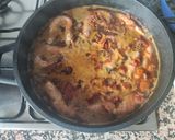 Foto del paso 3 de la receta: Rape con berberechos gambas y guisantes
